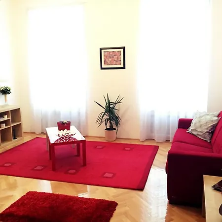 Διαμέρισμα Regi Posta *